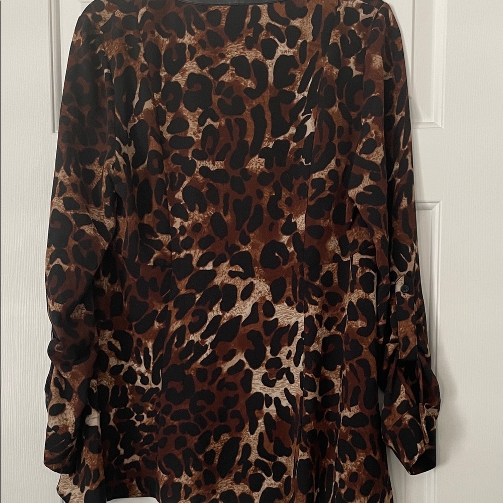 Rafaella Women's Leopard Print Blouse - Black and Brown - Picture 5 of 5
